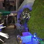 Ξενοδοχείο Venis House