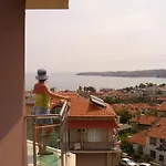 Ξενοδοχείο Venis House Σωζόπολη