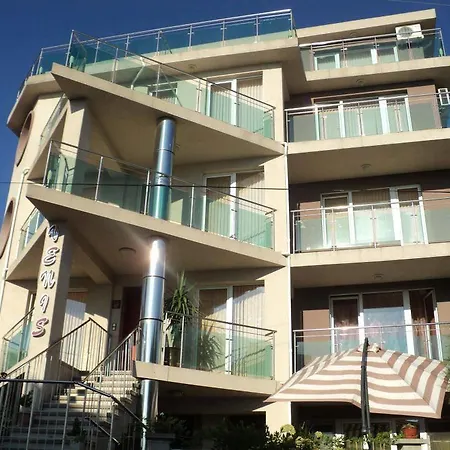 מלון Venis House