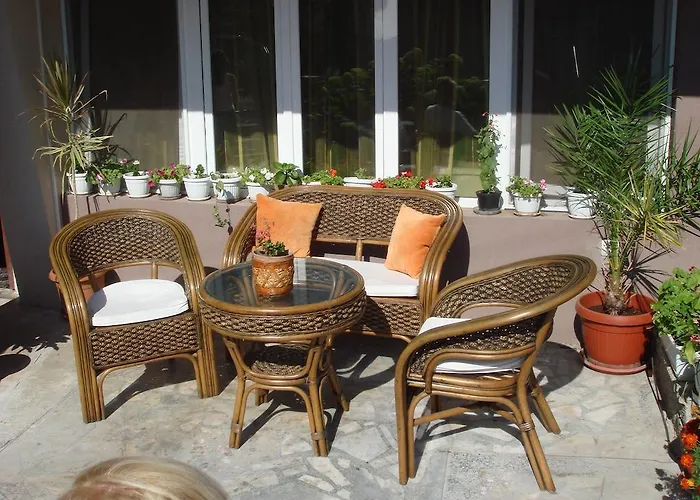 Hotell Venis House 3*