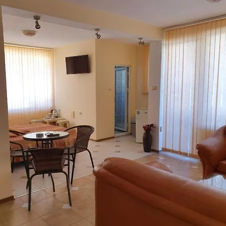 Venis House Хотел Созопол