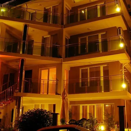 Szálloda Venis House 3*